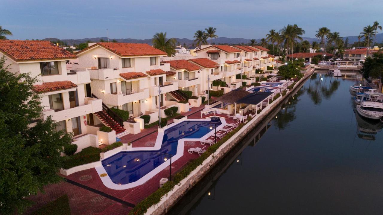Cabo Blanco Hotel And Marina Barra de Navidad Eksteriør billede