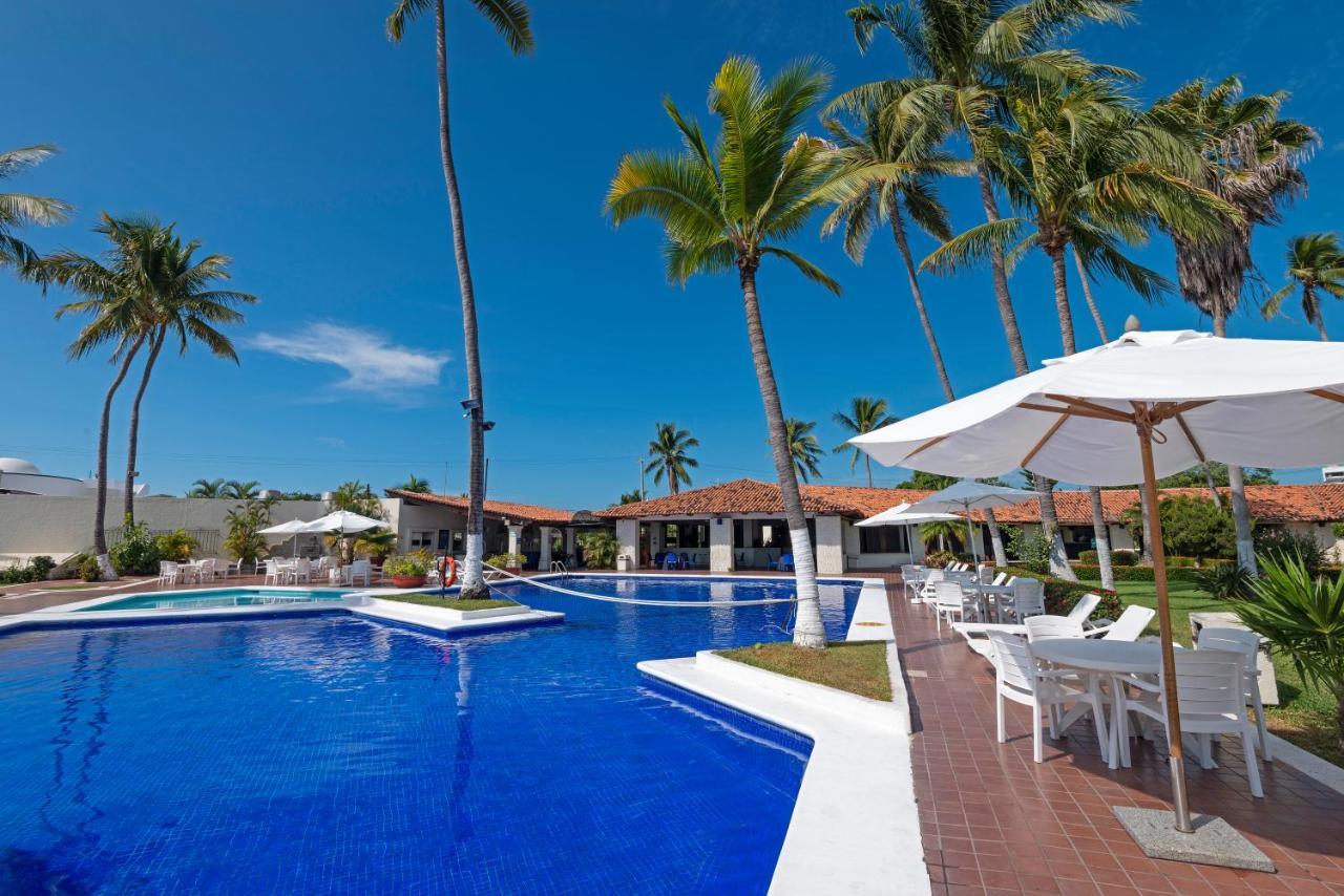 Cabo Blanco Hotel And Marina Barra de Navidad Eksteriør billede