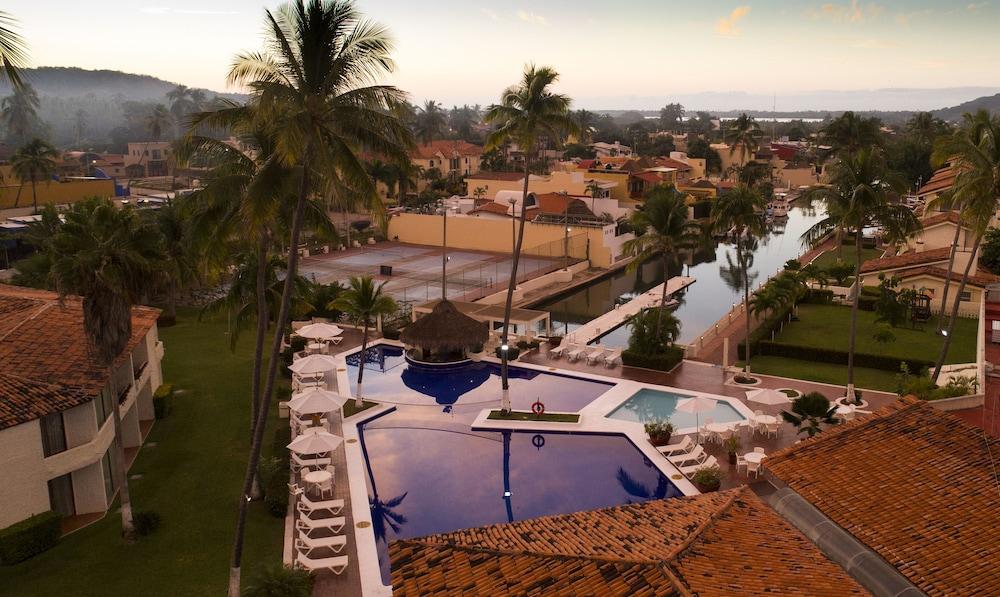 Cabo Blanco Hotel And Marina Barra de Navidad Eksteriør billede