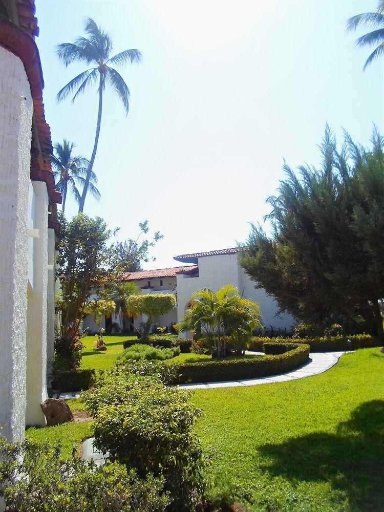 Cabo Blanco Hotel And Marina Barra de Navidad Eksteriør billede